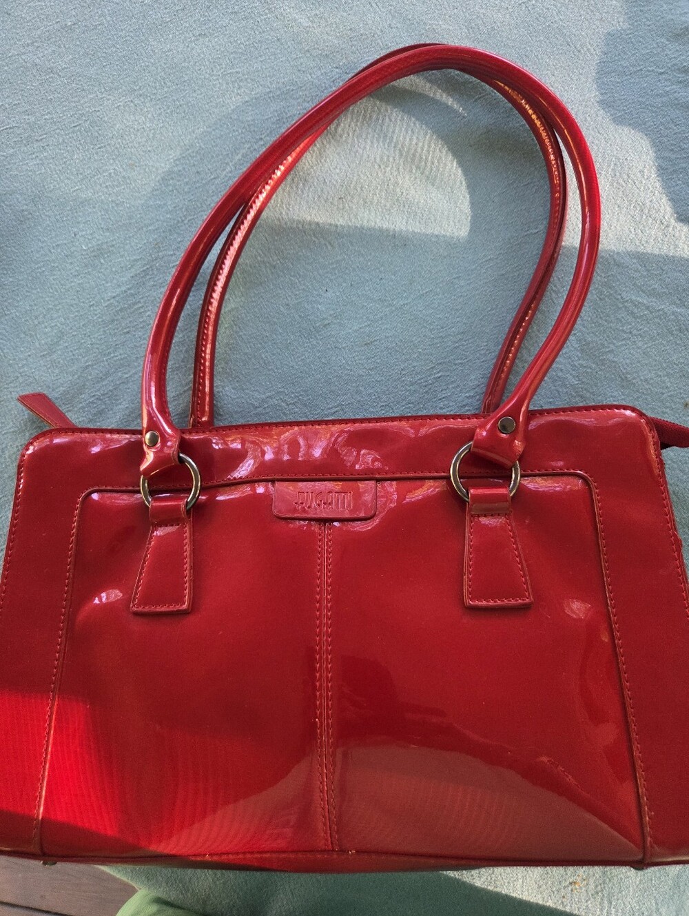 Fugatti Red Patent Leather Shoulder Bag - Picture 9 of 10